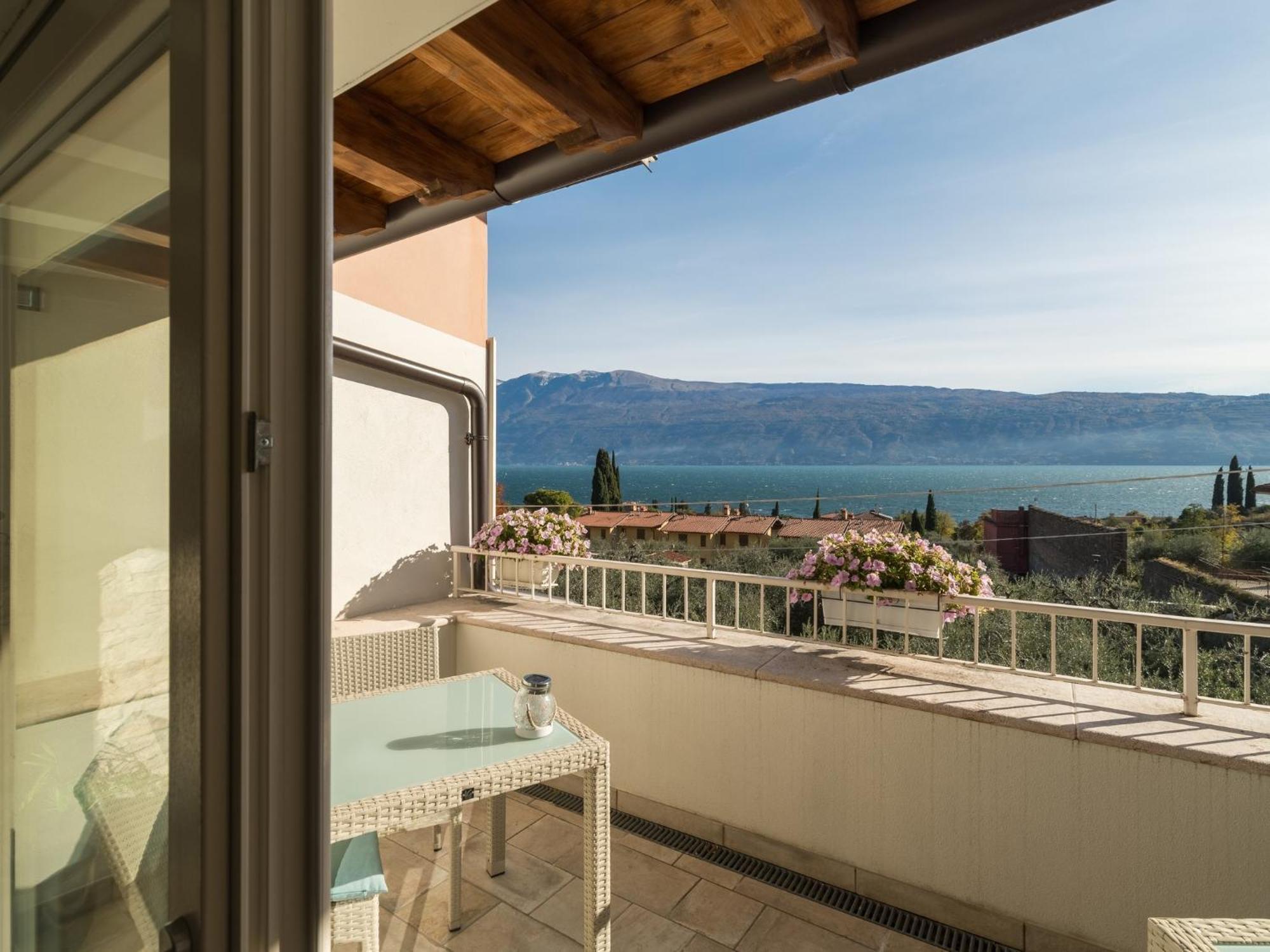 B&B Vistalago Toscolano-Maderno Esterno foto